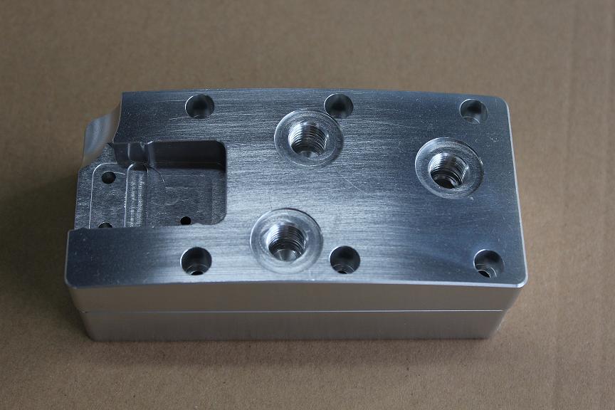 ALUMINUM PLATE FOR UREA DOSING PUMP 5273338