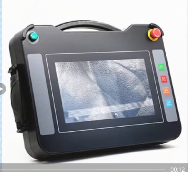 Nox sensor detector device suitable for various models of nox sensors