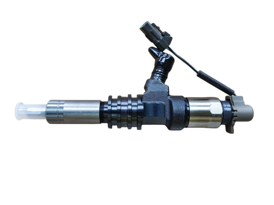 Common Rail injector for MITSUBISHI Fuso truck. The part No. is 095000-5450. OEM part No. is ME302143.
