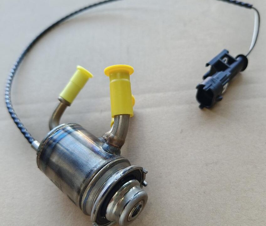 4394644 DEF urea injector