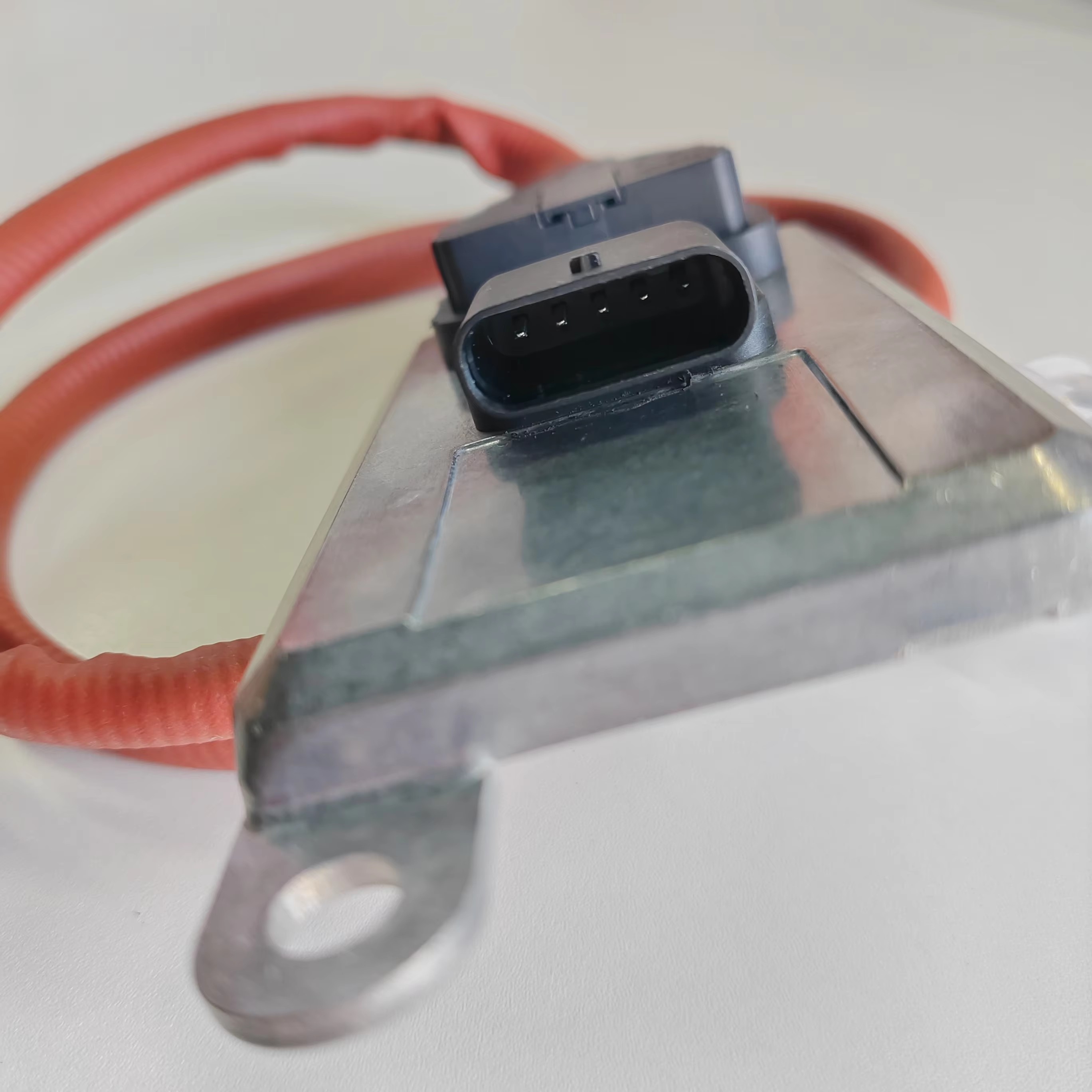 Genuine 24 VNox sensor 8983528480 for ISUZU engine truck