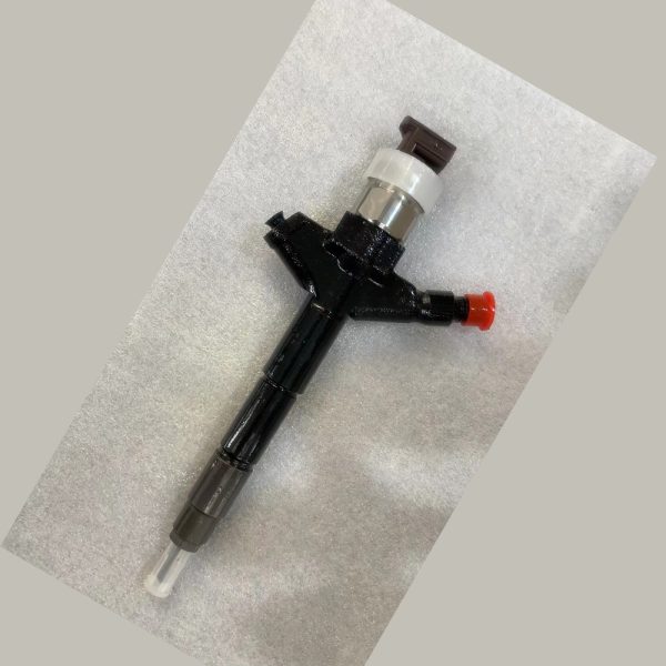 Common Rail Fuel Injector 295050-1050 for Nissan