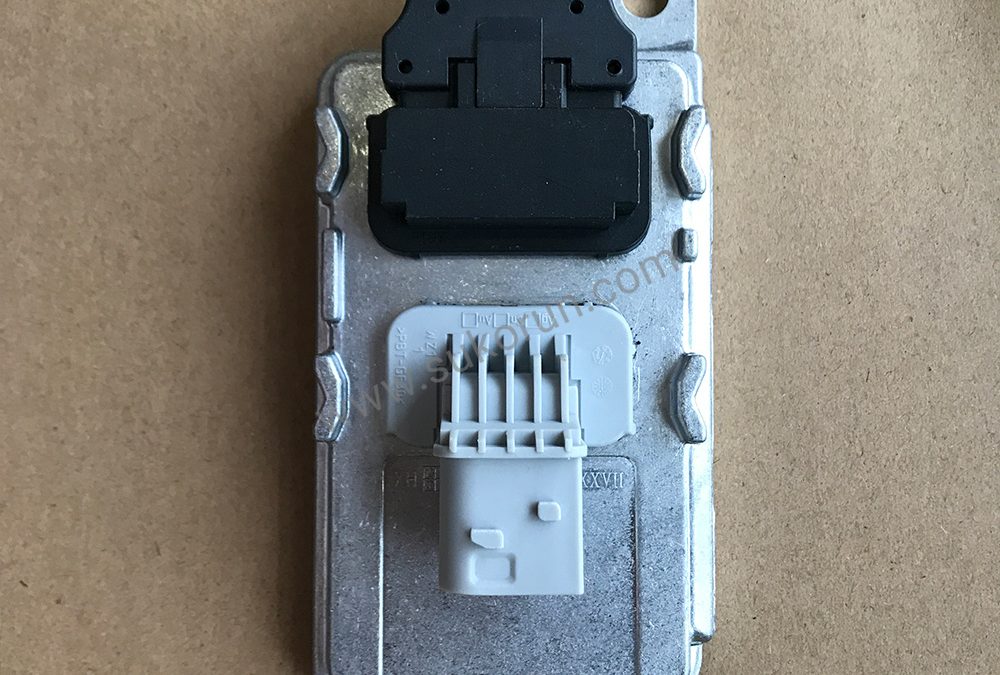 High Quality Nox sensor 5WK97332A For BENZ A 010 153 17 28