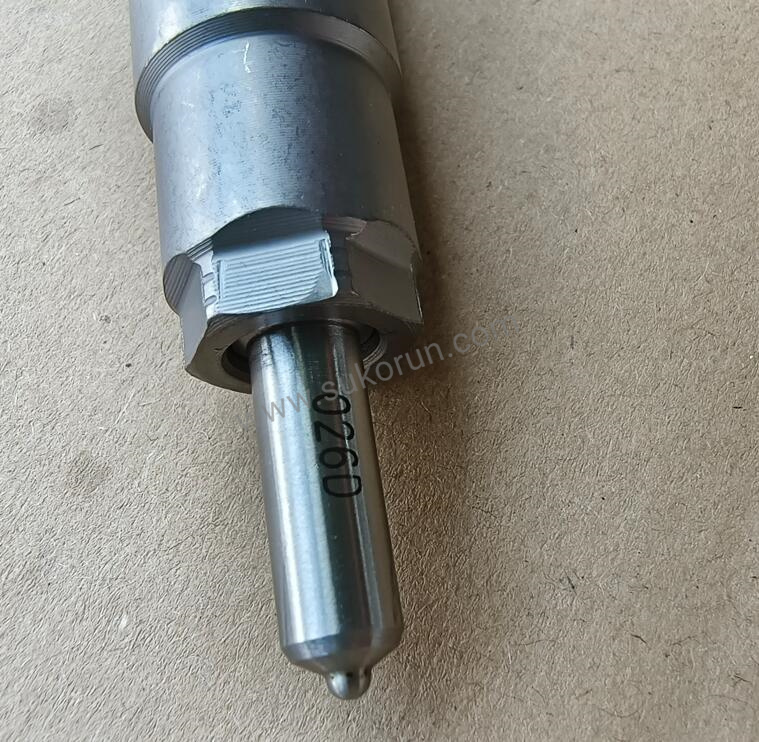 Common Rail Fuel Injector 23670-30310 for Denso 095000-7800