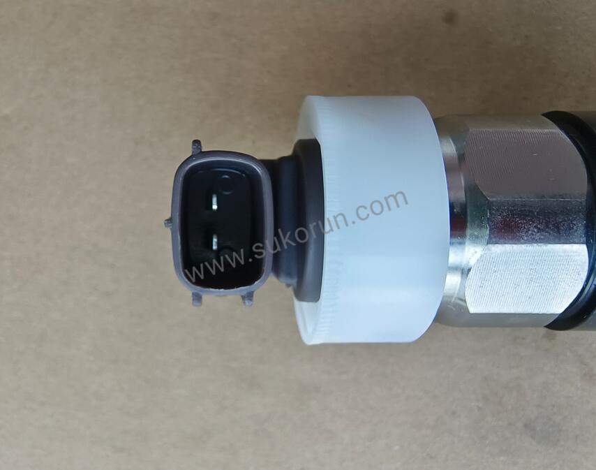 Common Rail Fuel Injector 23670-30310 for Denso 095000-7800