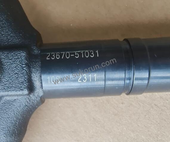 Common Rail Fuel Injector 23670-51031 for Denso 095000-9730