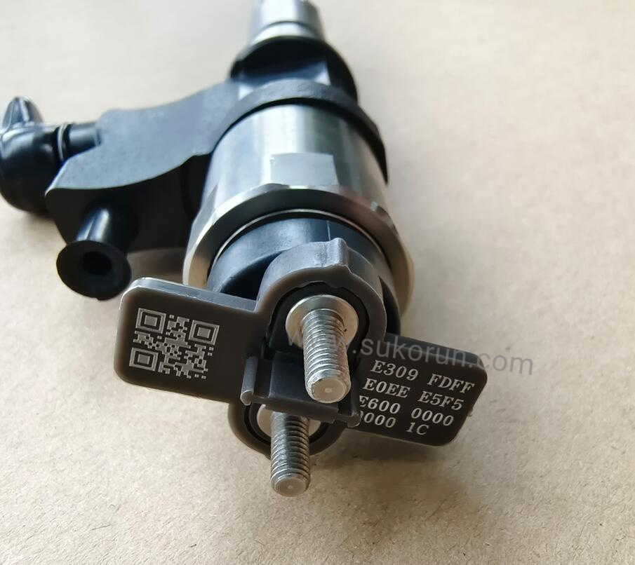 Common Rail Fuel Injector 2950501520 for Isuzu Engine