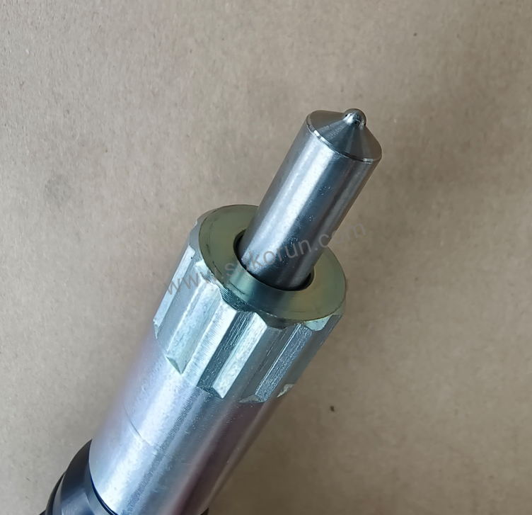 Common Rail Fuel Injector 095000-6290 for Komatsu 6245-11-3100