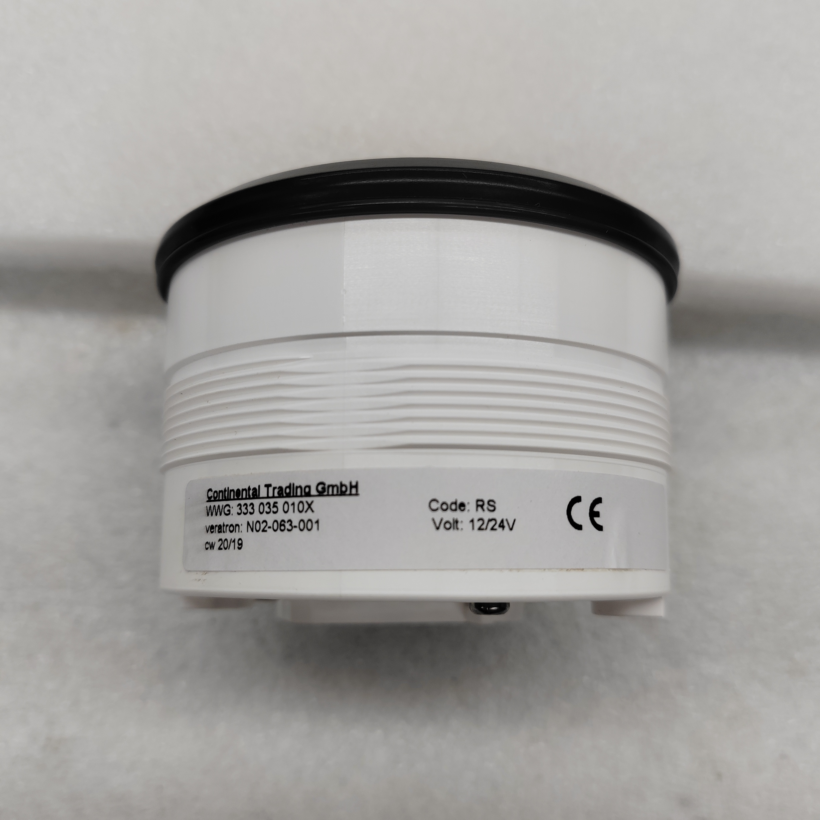 VDO Cockpit International Tachometer 333-035-010 80mm 12-24V-Sukorun